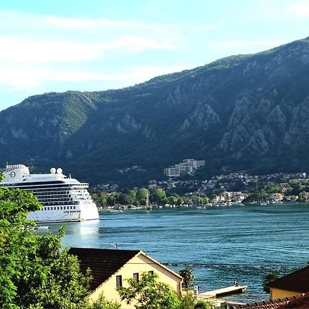 Apartments Krstos Place Kotor Eksteriør billede